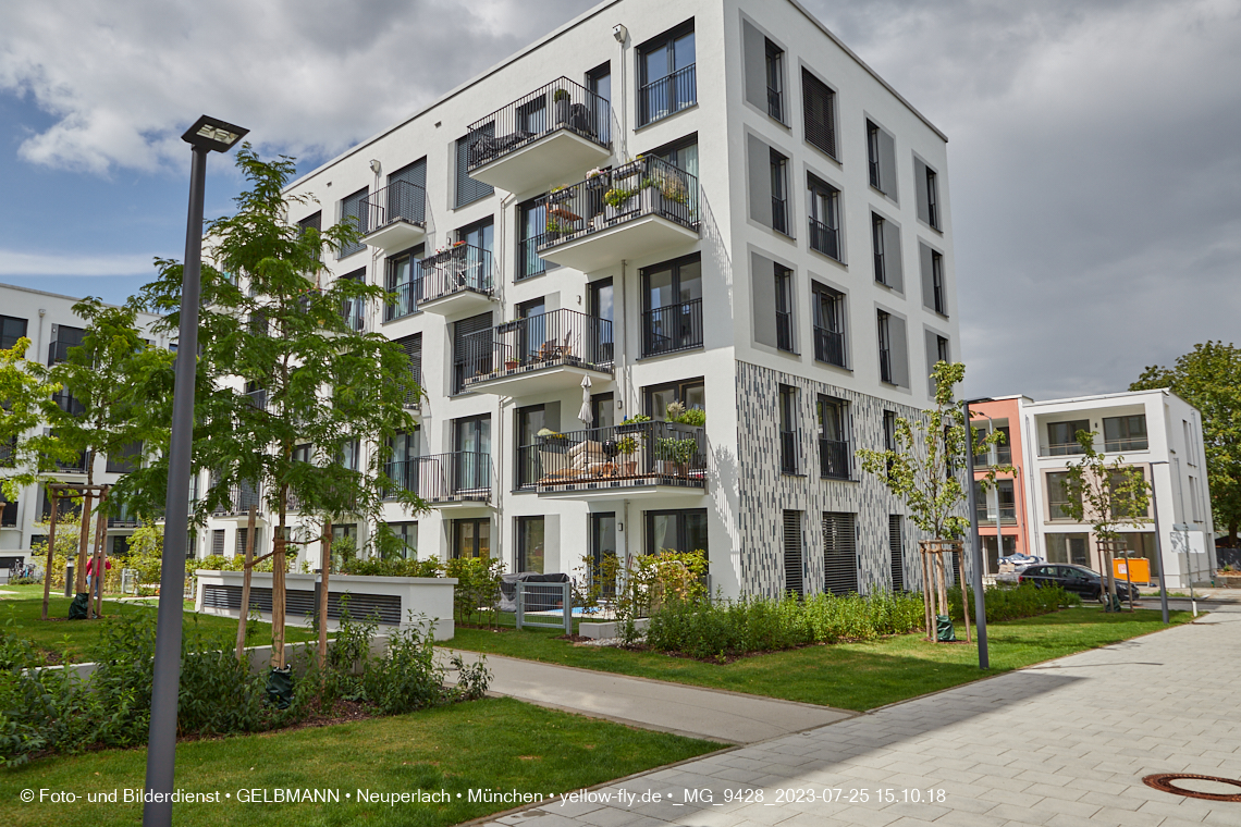 25.07.2023 - Rundgang im Alexisquartier in Neuperlach